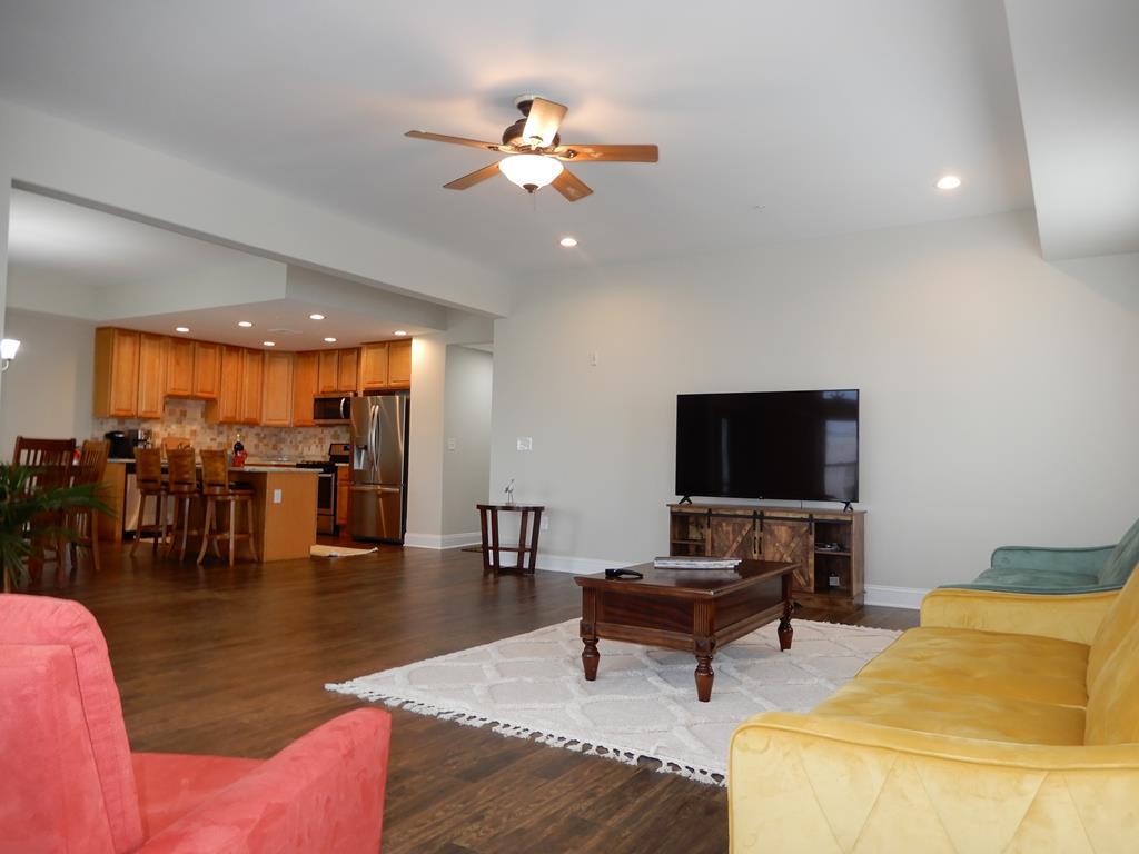 408 EAST FARRAGUT ROAD CREST BY THE SEA CONDO 301 WILDWOOD CREST